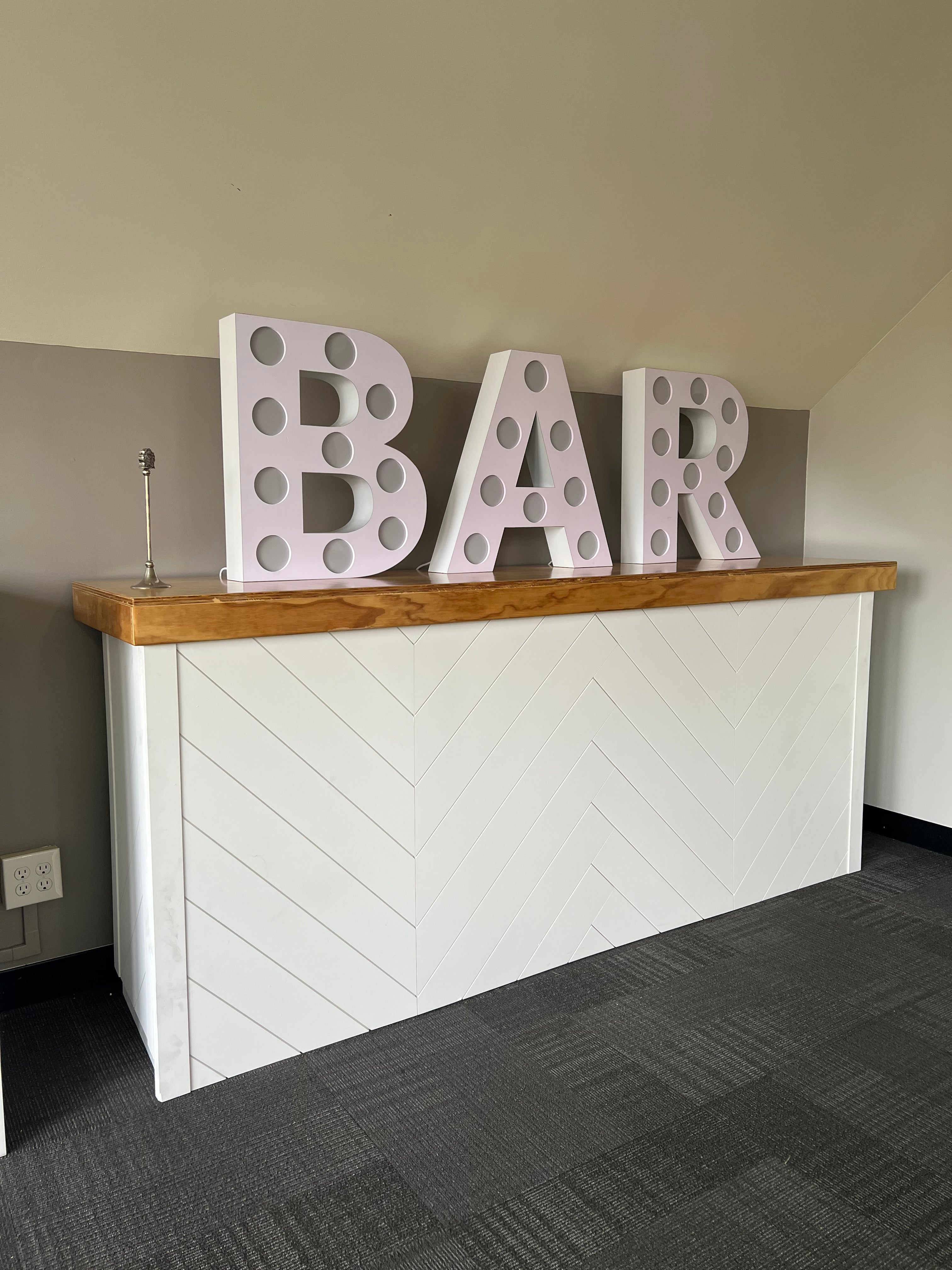 Chevron White Hi-Gloss Bar