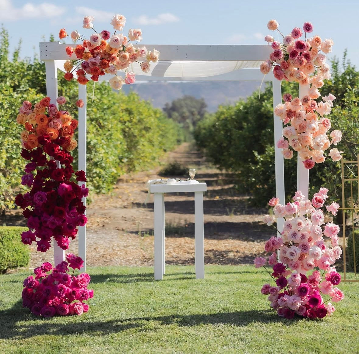 White Tuscana Cocktail Tables