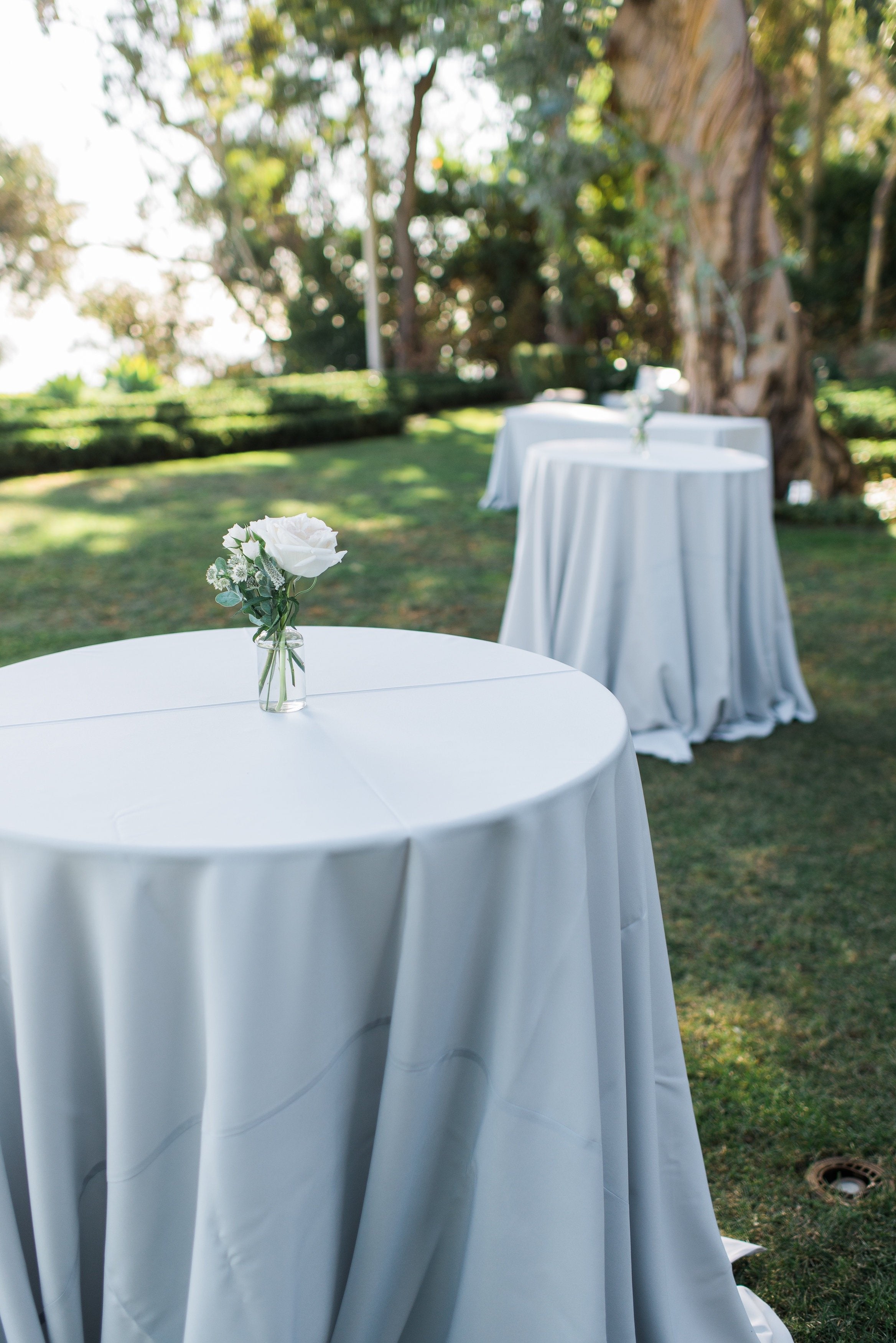 Stand-Up Cocktail Tables