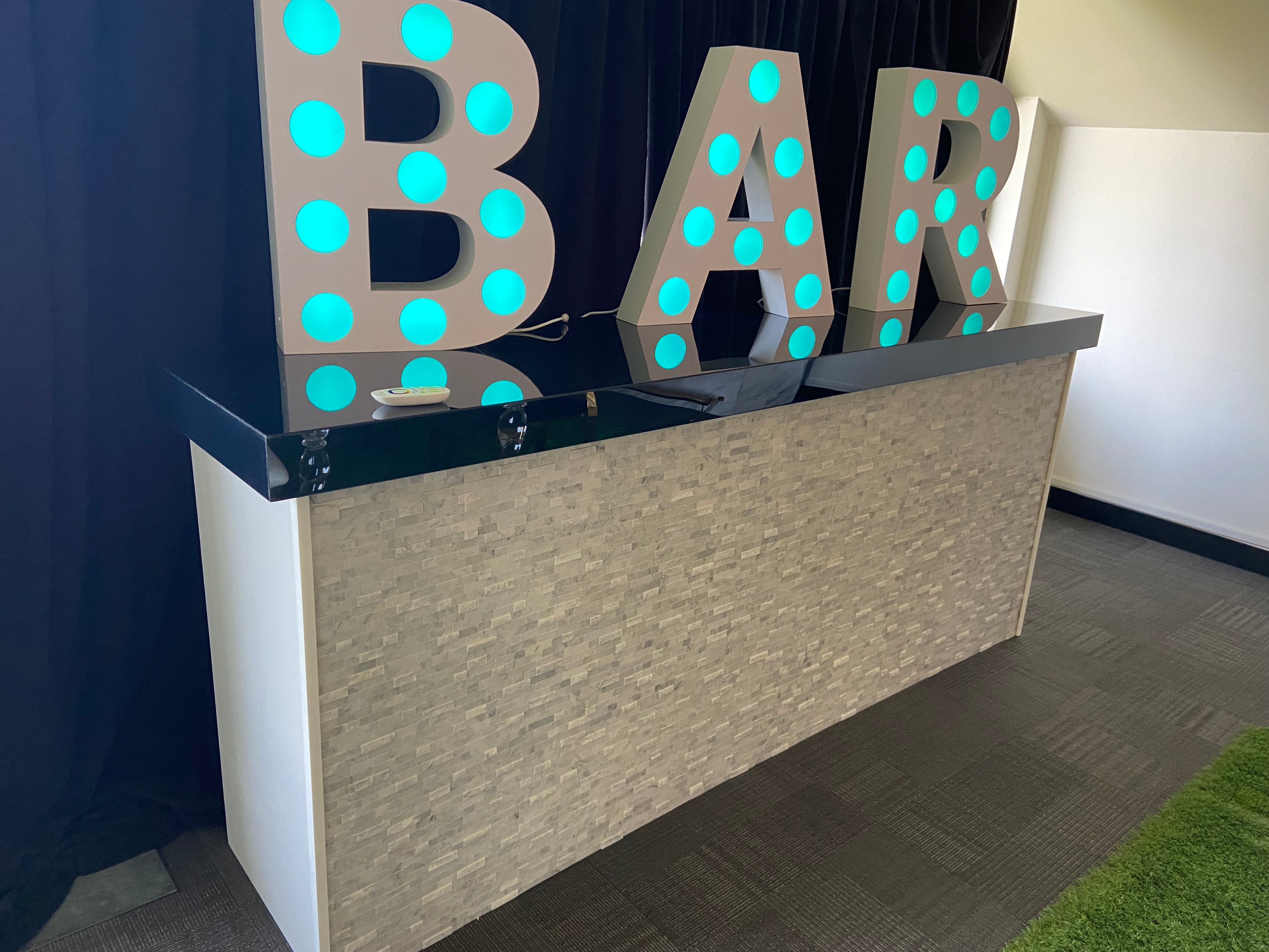 Stone Bar