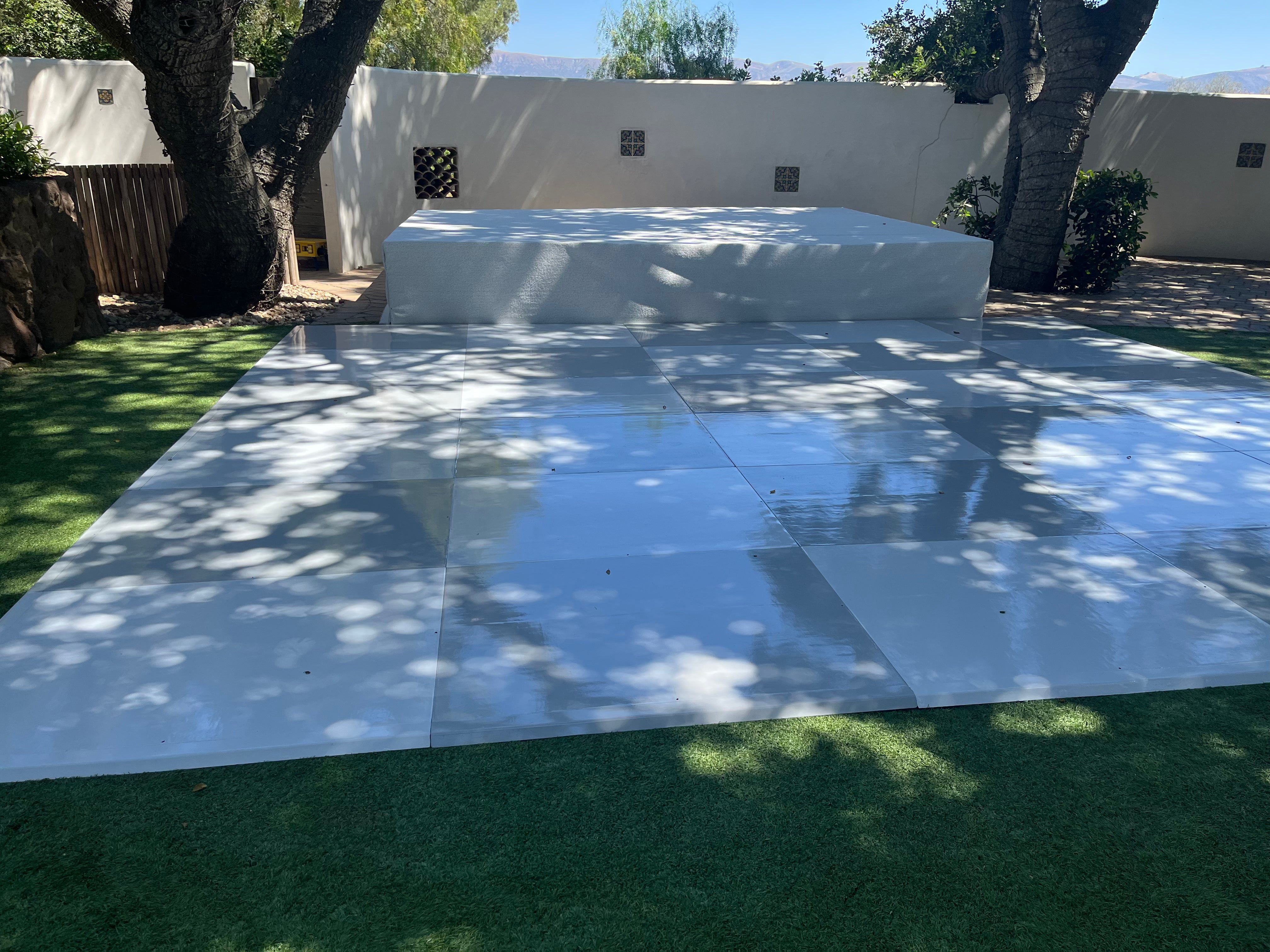 Gray & White Hi-Gloss Dance Floor